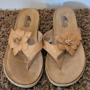 Cliffs by White Mountain